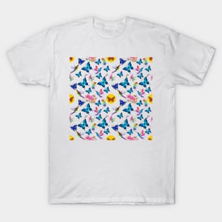 Butterflies hummingbirds and blooming flowers pattern T-Shirt